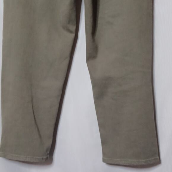 ATHLETA Women's Olive Green Flex Straight Leg Crop Jeans. Size 4 - Picture 13 of 16